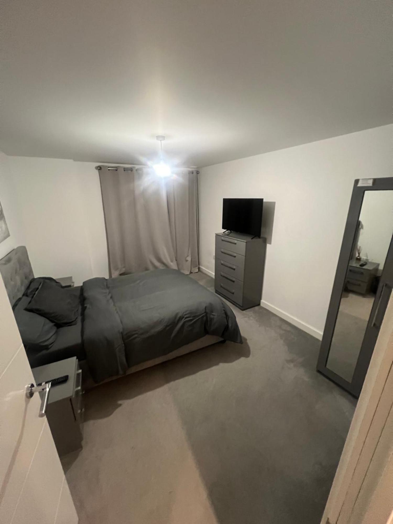 Apartment 2 Bed Luxury London